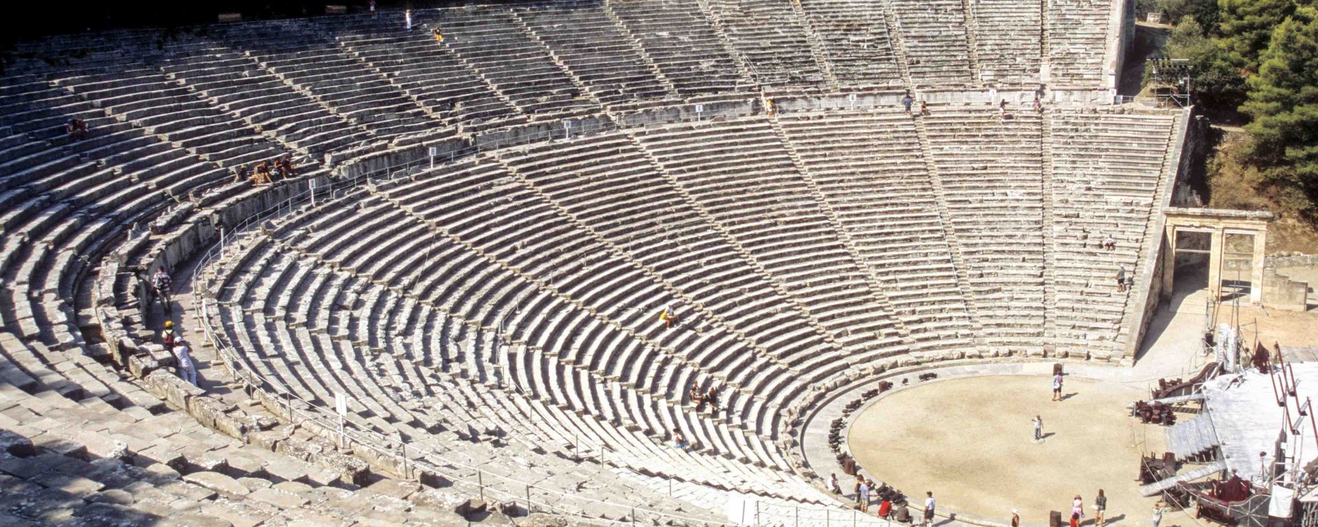 epidaurus-tour-taxi-tsouris-galatas